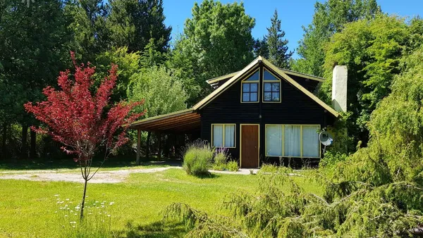 Casa en Casa en Golondrinas en terreno de 2500 m2 (SO-85)