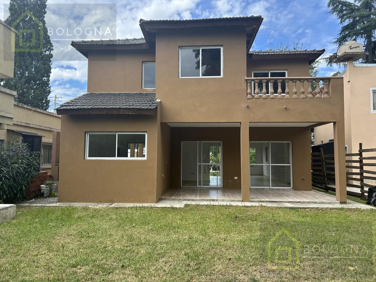 Casa en Casa en venta barrio cerrado Casablanca