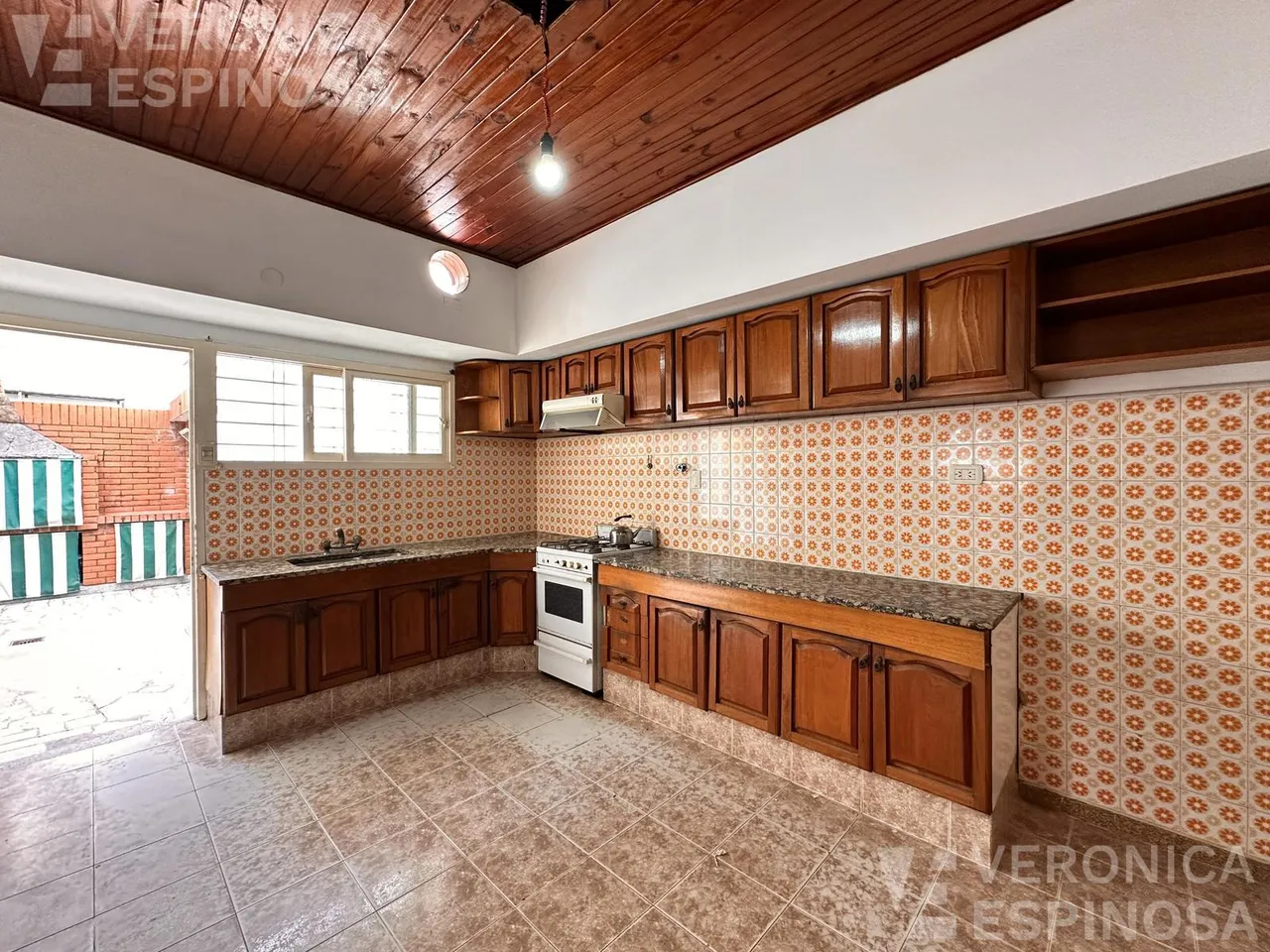 Departamento en Juan Jufre al 200