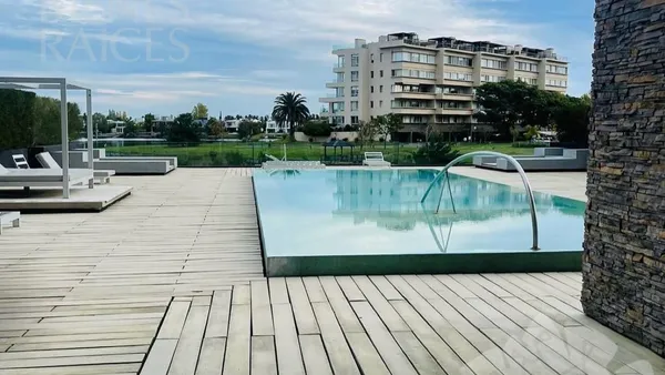 Departamento en Av del Golf, Tigre, Provincia de buenos aires al 600