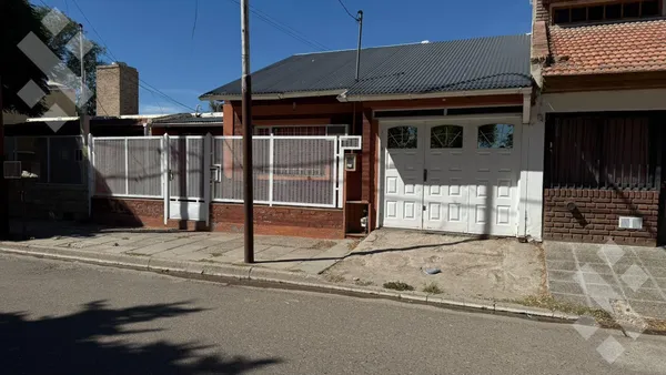 Casa en En Alquiler | Casa de 4 Dormitorios | Barrio La Sirena | Neuquén