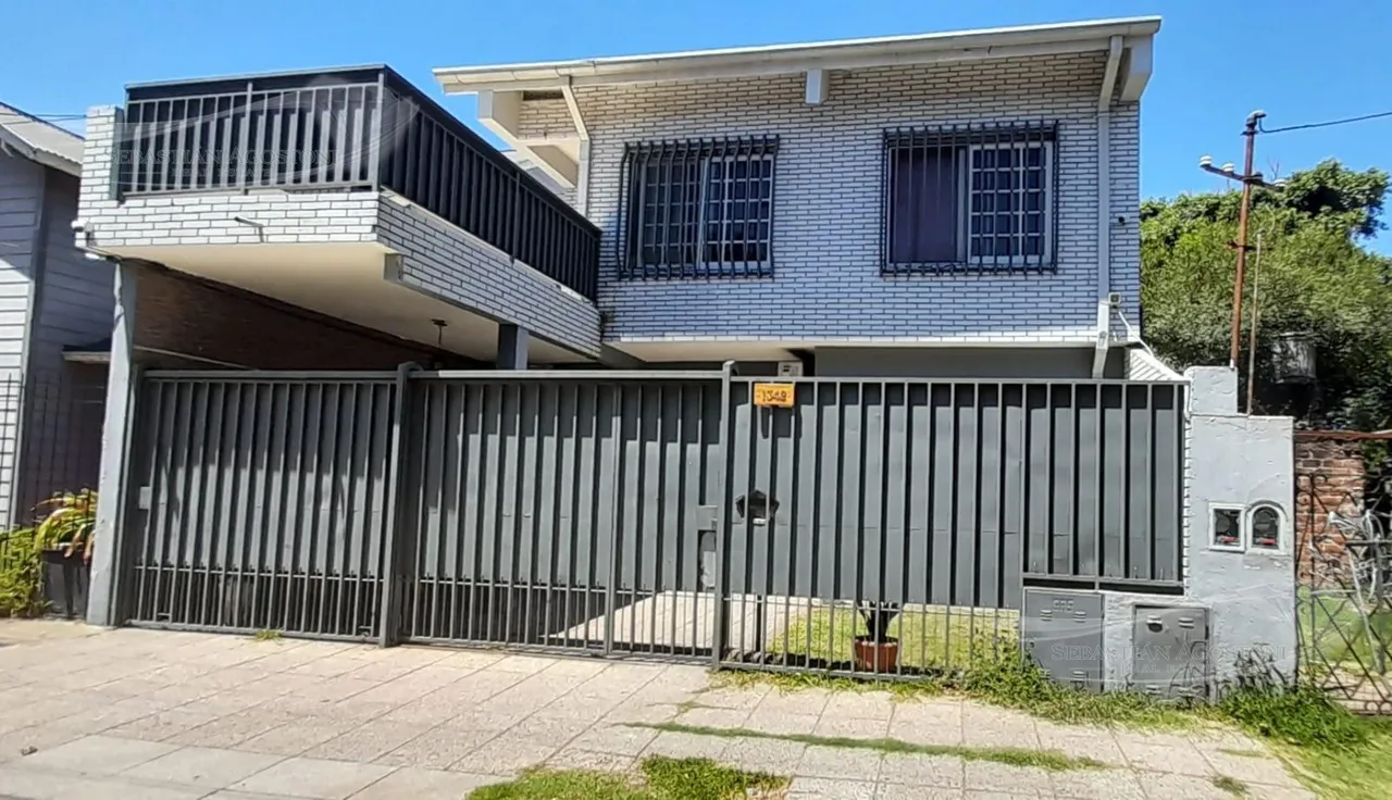 Casa en Santa Fe al 1300