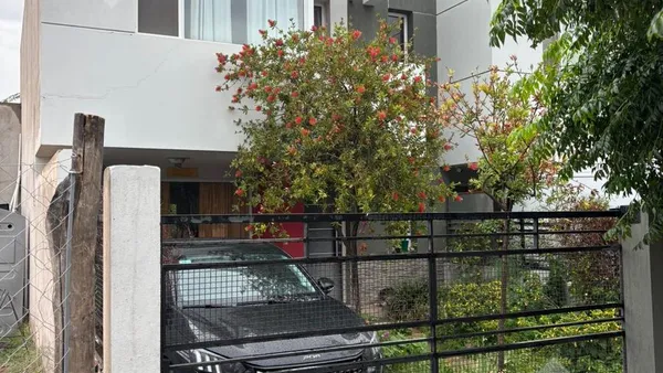 Departamento en Duplex en venta Barrio Rincon Lindo II
