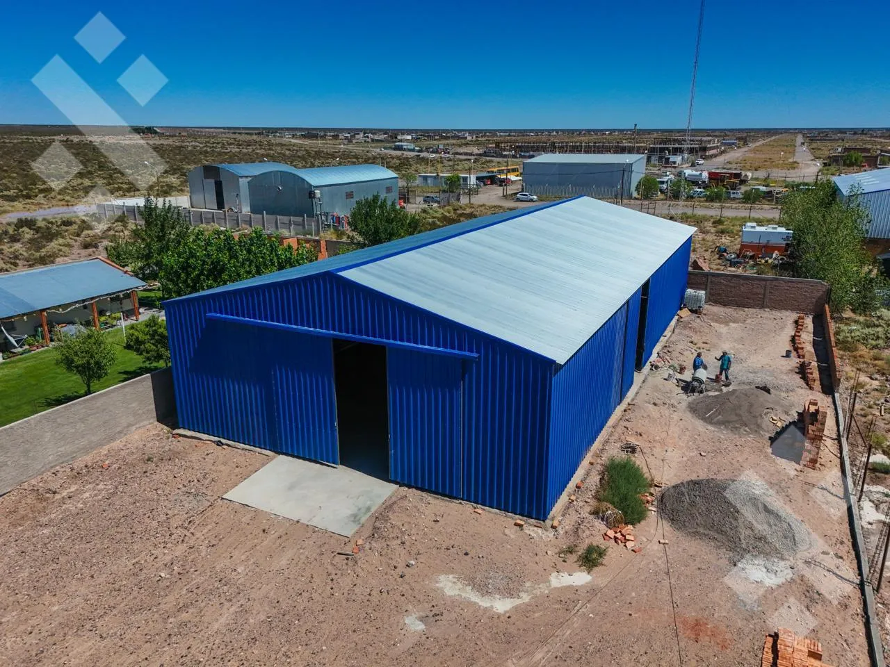 Galpon en En Alquiler | Galpón de 400 m2 | Parque Industrial | Centenario