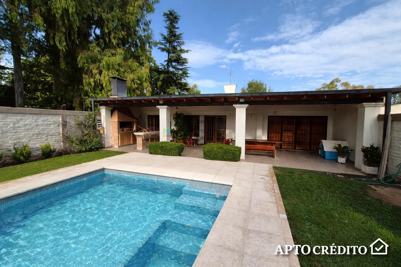 Casa en San Martín al 1700- Mayor Drummond