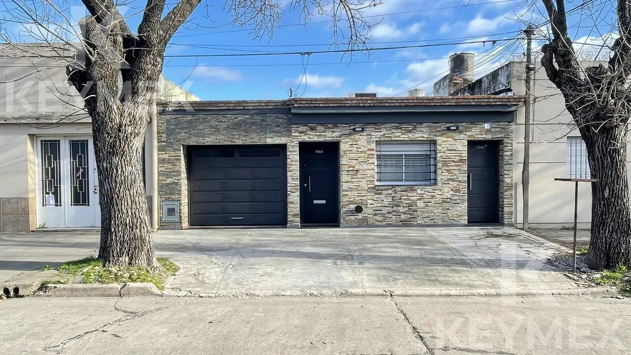 Casa en 63 entre 30 y 31, La Plata