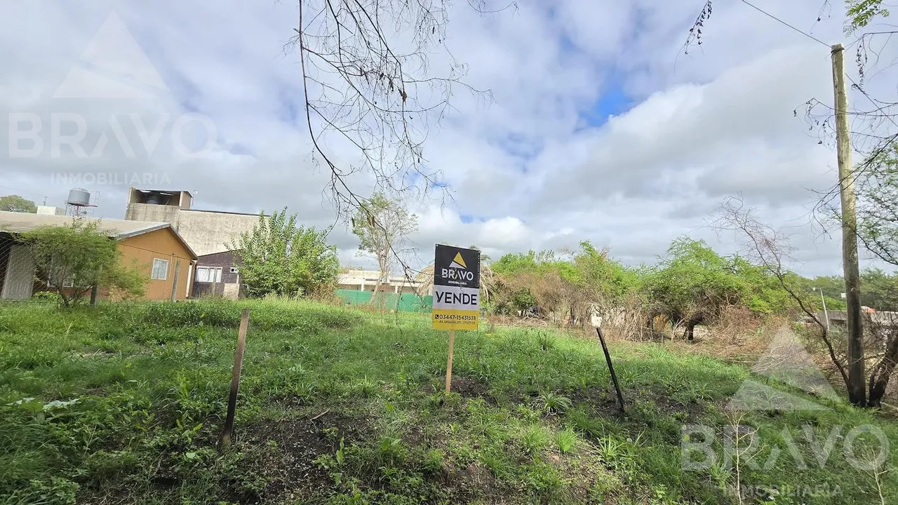 Terreno en Piamonte y Camino Viejo San José
