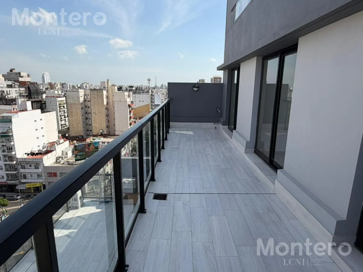 Departamento en Av. Scalabrini Ortiz al 326 12° A