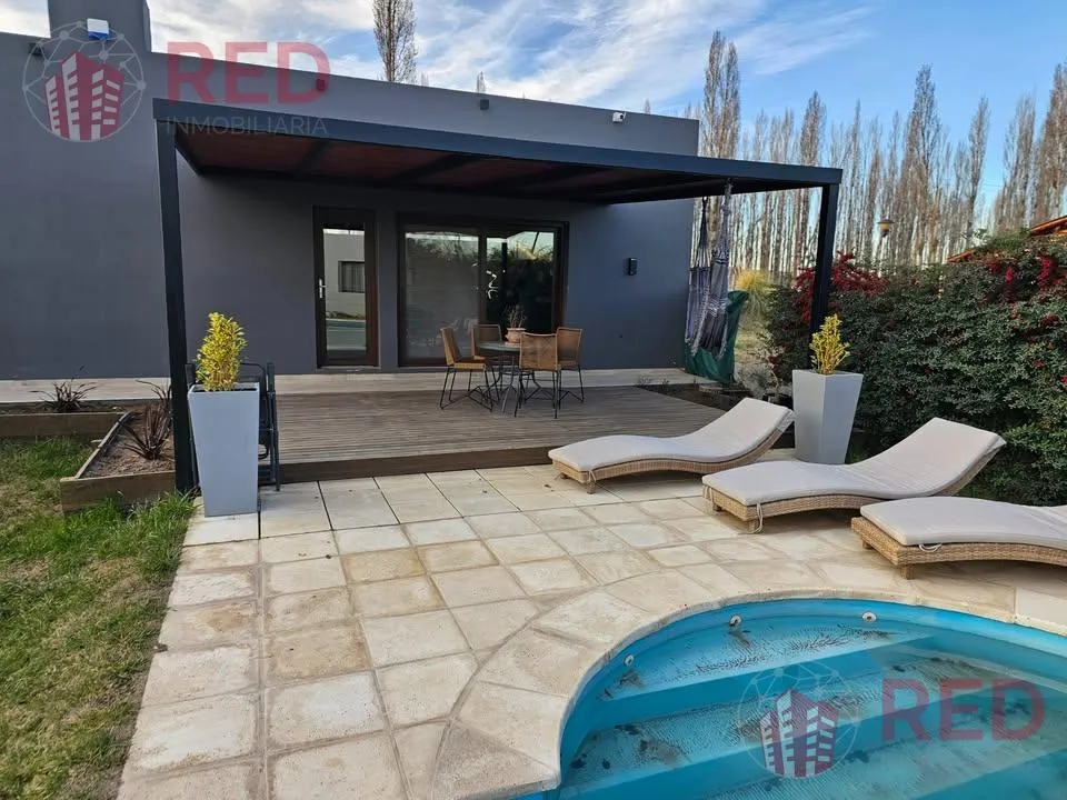 Casa en Vende Casa 3 habitaciones en B° Los Castaños Plottier Apta crédito