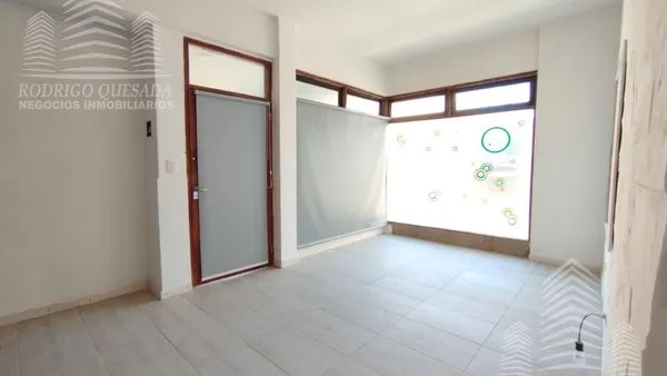 Local Comercial en De La Reduccion 55