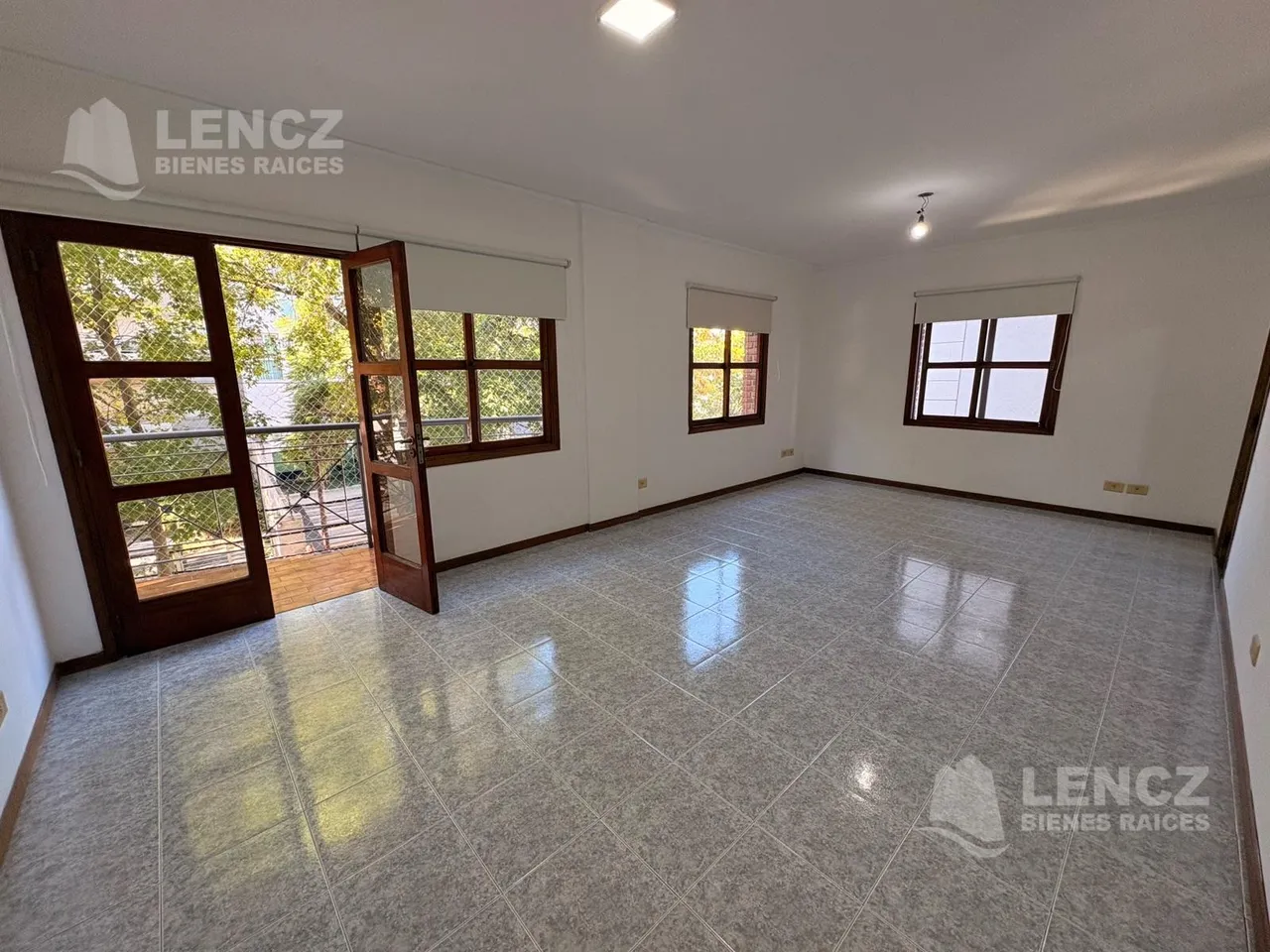 Departamento en CONESA 132 QUILMES CENTRO