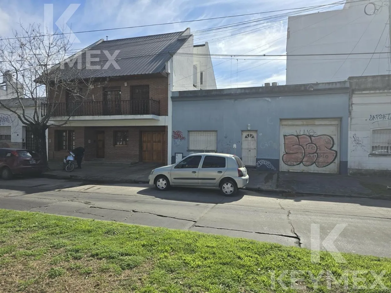 Terreno en Av 66 16 y 17