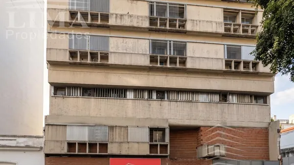 Terreno en Sarmiento 1447