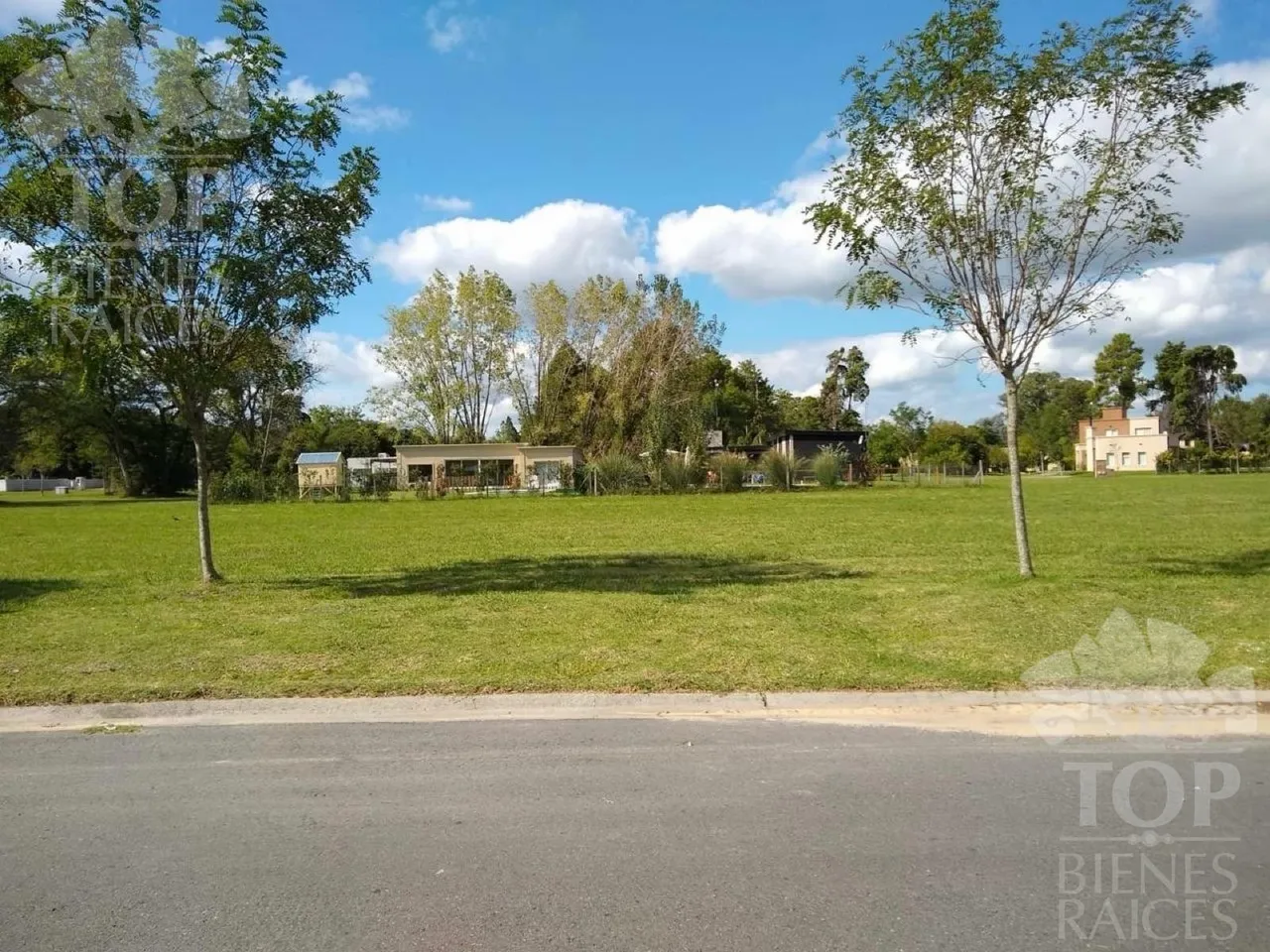 Terreno en Libertad, belen escobar al 1300