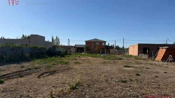 Terreno en Calle Cerro Catedral, B° Confluencia Rural