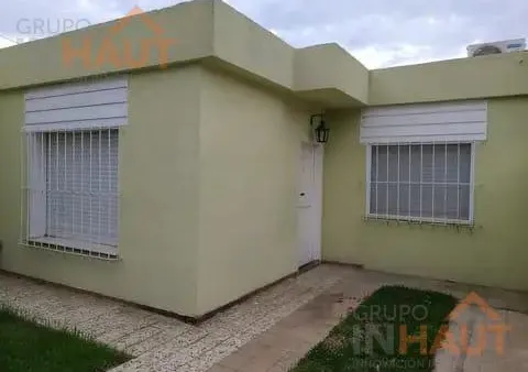 Casa en Venta de casa 3 dormitorios - Campana - Apta Credito al 200