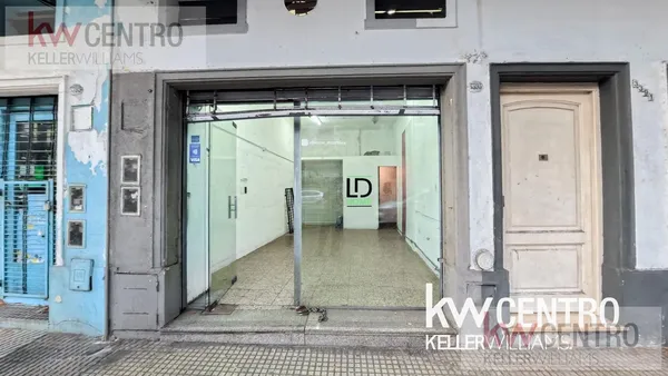 Local Comercial en Avda.Juan B.Alberdi al 3300