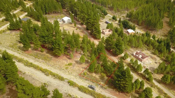 Terreno en FINANCIAMIENTO - Terreno de 605m2 en el loteo Altos de Epuyén - Chubut (EZ-65)
