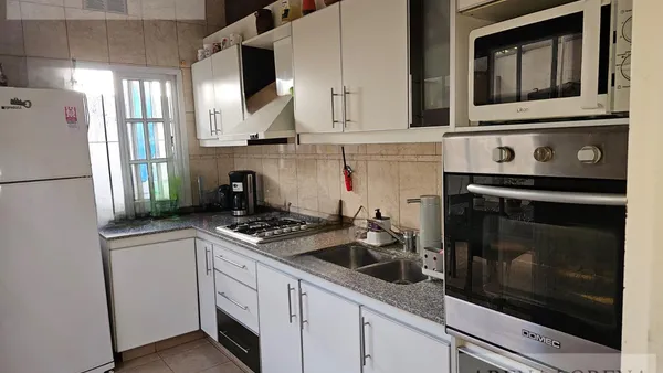 Departamento en Independencia al 700
