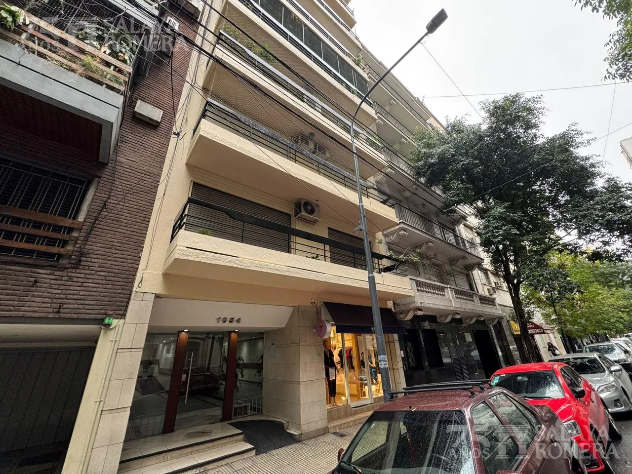 Departamento en Junin al 1000