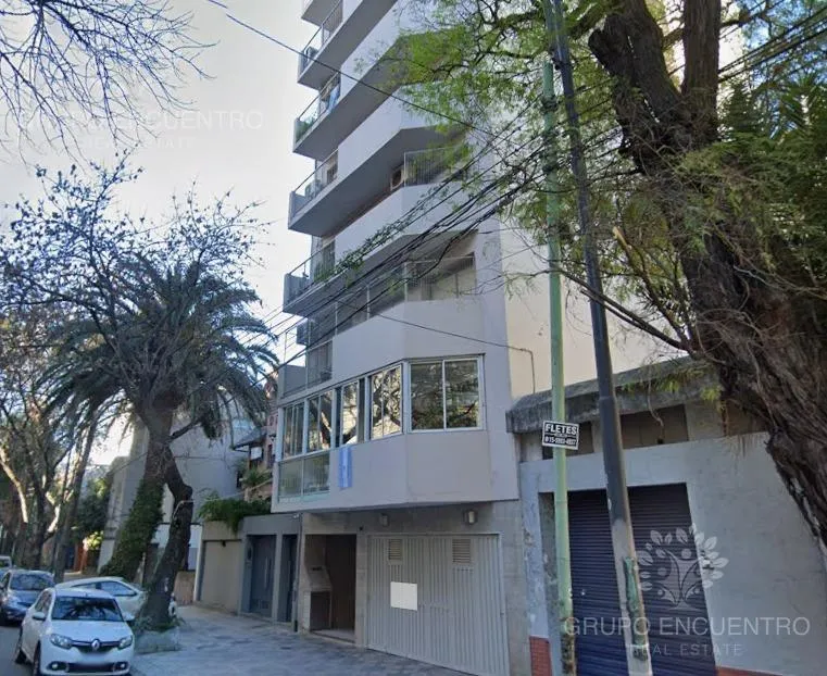 Departamento en 3 de Febrero PB al 2800