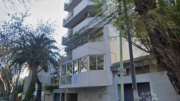 Departamento en 3 de Febrero PB al 2800