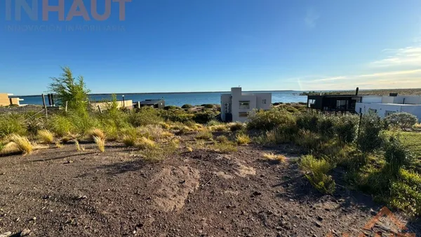 Terreno en Manzana H, lote 2