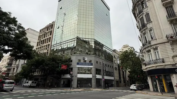 Oficina en Av Belgrano al 1500 PISO 11