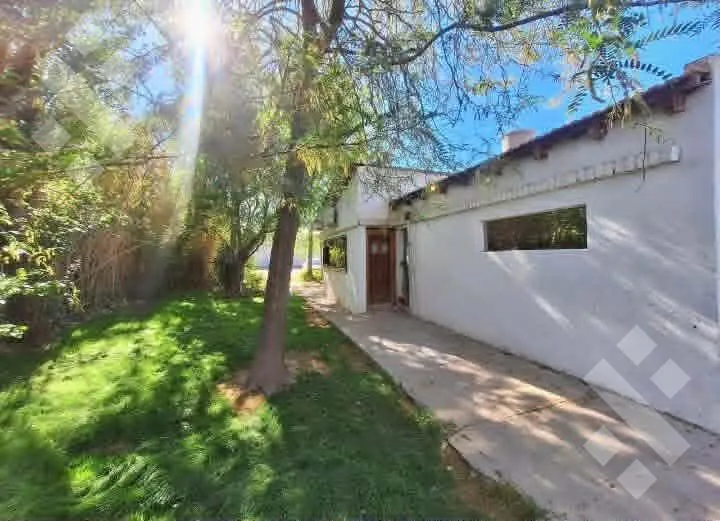 Casa en En Venta | Casa de 3 Dormitorios | Pinamar al 500 | Neuquén Capital