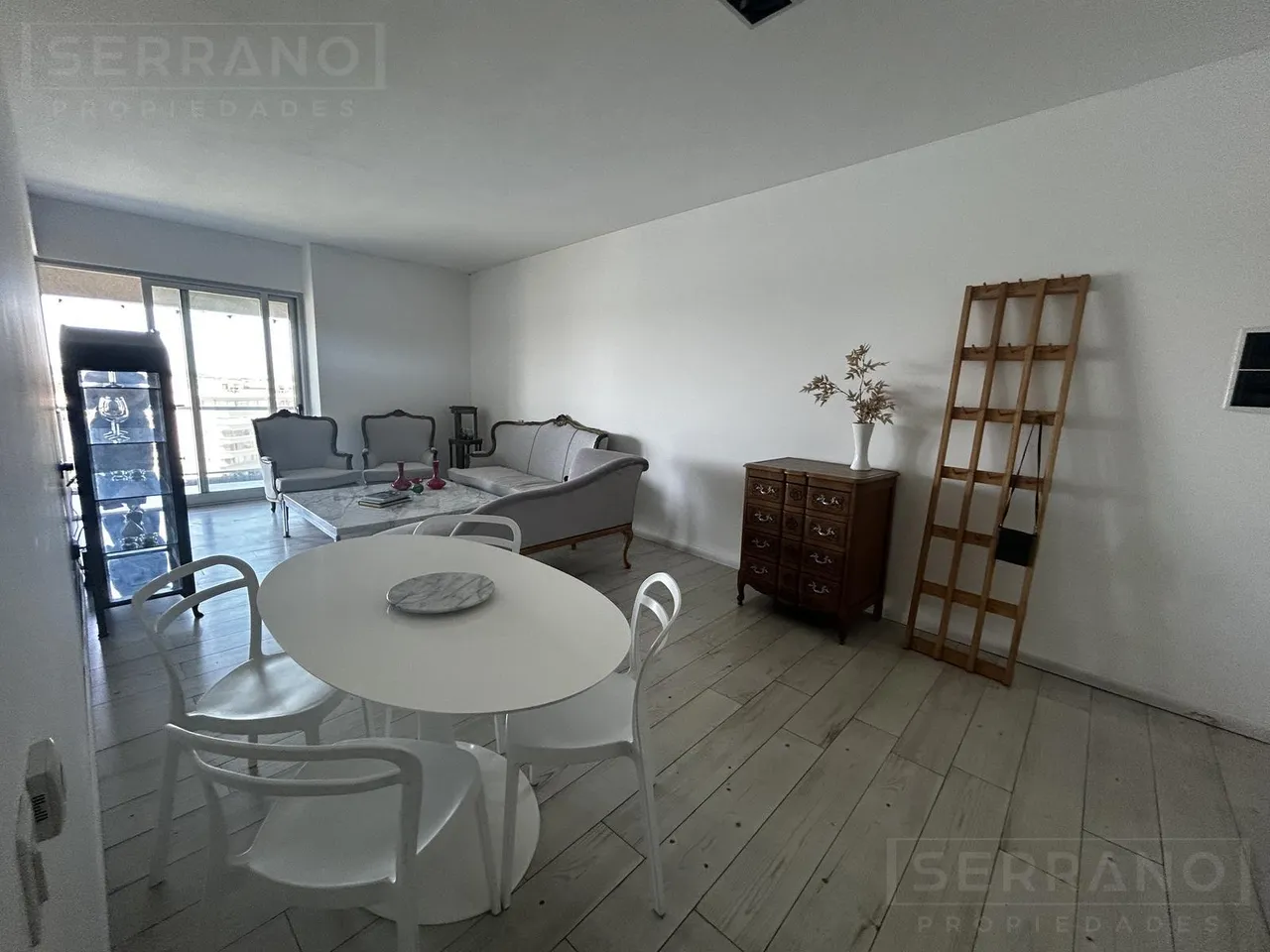 Departamento en PAU. Departamento 3 ambientes en venta, con vista al lago