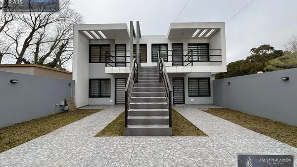 Departamento en Esquiu al 1154