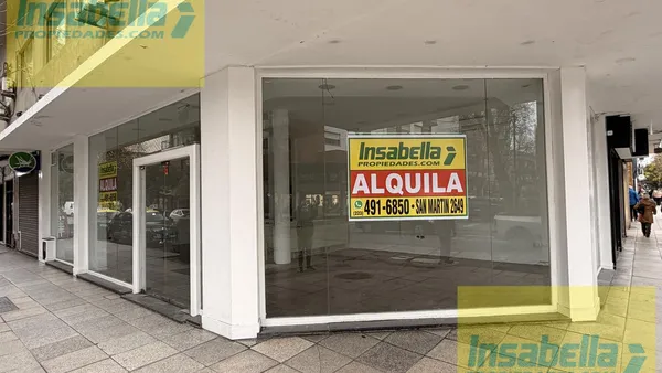 Local Comercial en Rivadavia esq. Catamarca
