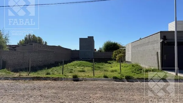 Terreno en Terreno venta barrio El Floreal de Plottier, de 15 x 30 (450 m2)