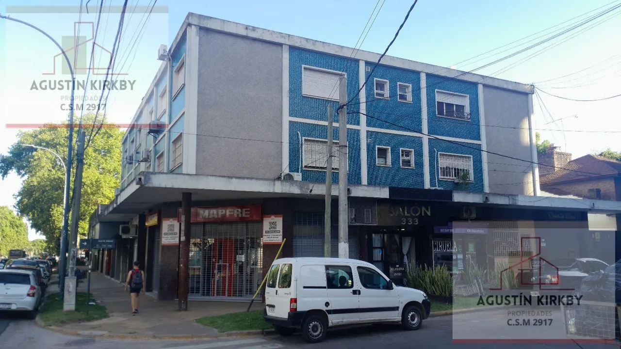 Departamento en avenida Leon Gallardo al 300