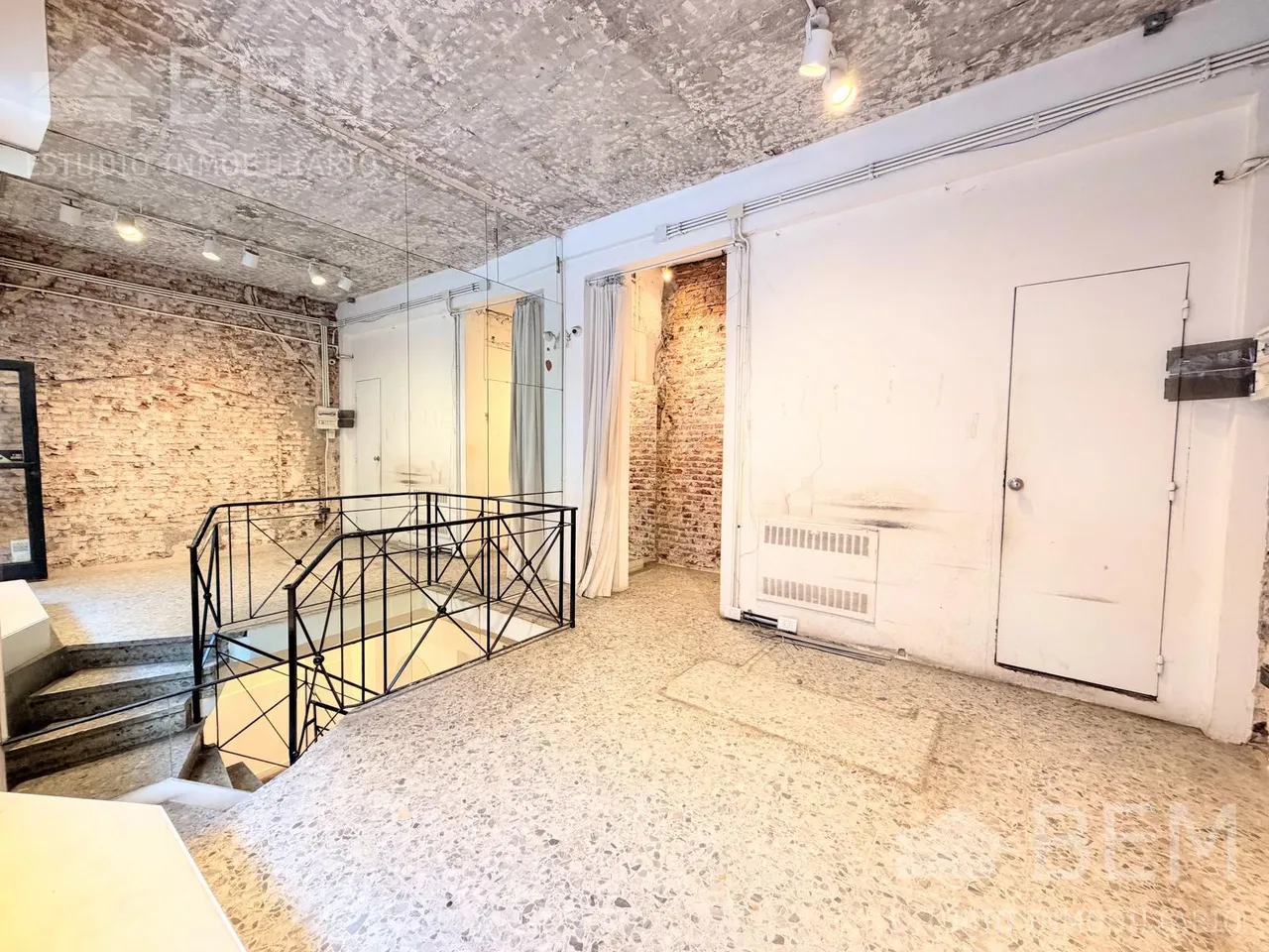 Local Comercial en Rodriguez Peña al 1700