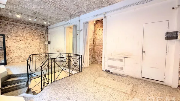 Local Comercial en Rodriguez Peña al 1700