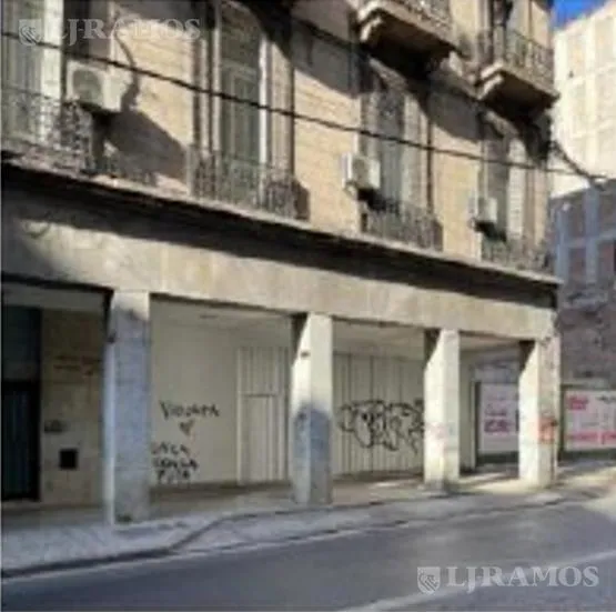Local Comercial en Santa Fe al 1200