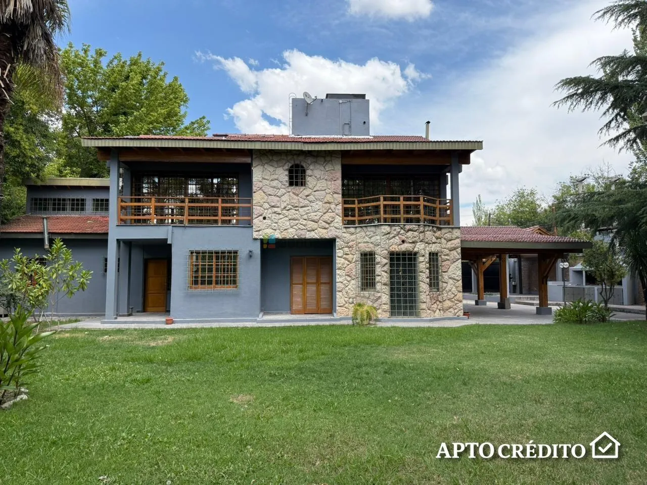 Casa en Calle Besares, Chacras de Coria