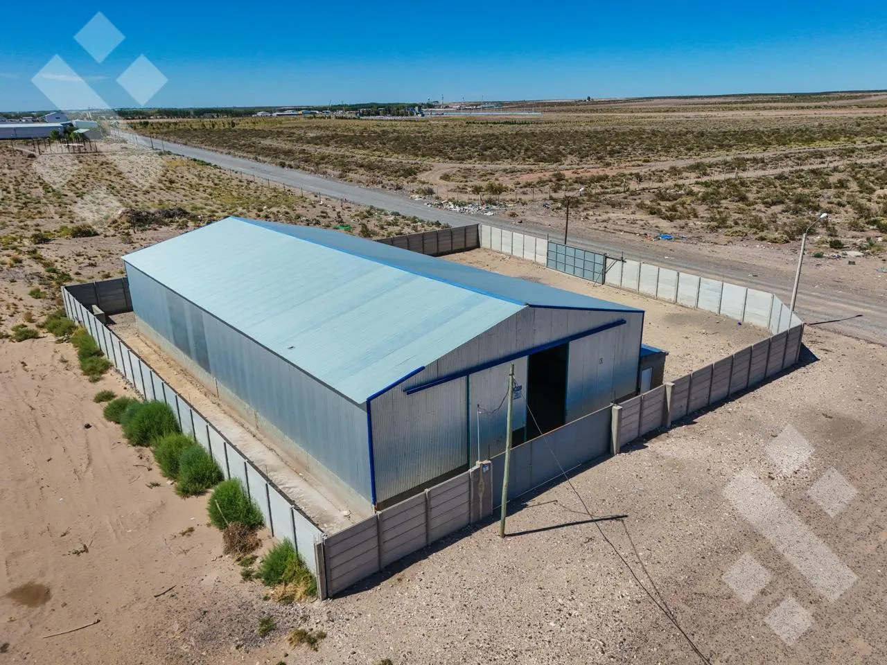 Galpon en En Alquiler | Galpón de 450 m2 | Parque Industrial | Centenario