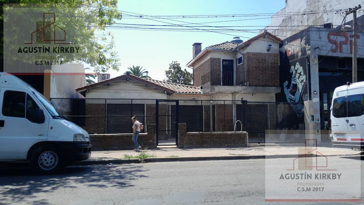 Casa en Senador Moron al 1400