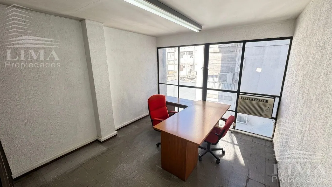 Oficina en Cordoba 1147