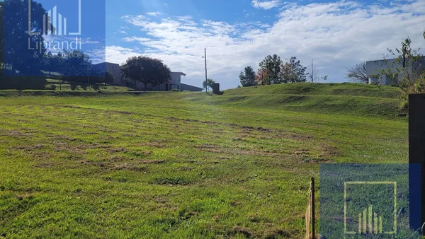 Terreno en Lote en esquina en el Club de Campo Los Nogales, Tafí Viejo