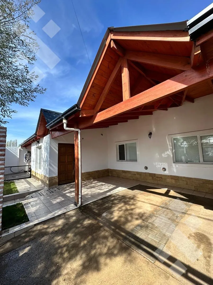 Casa en En Venta | Casa de 3 Dormitorios | Barrio Villa Lida | Plottier