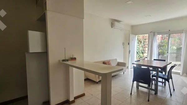 Departamento en Alquiler Dpto. 1 Dormi Amoblado - H. Irigoyen al 1300 - Cipolletti