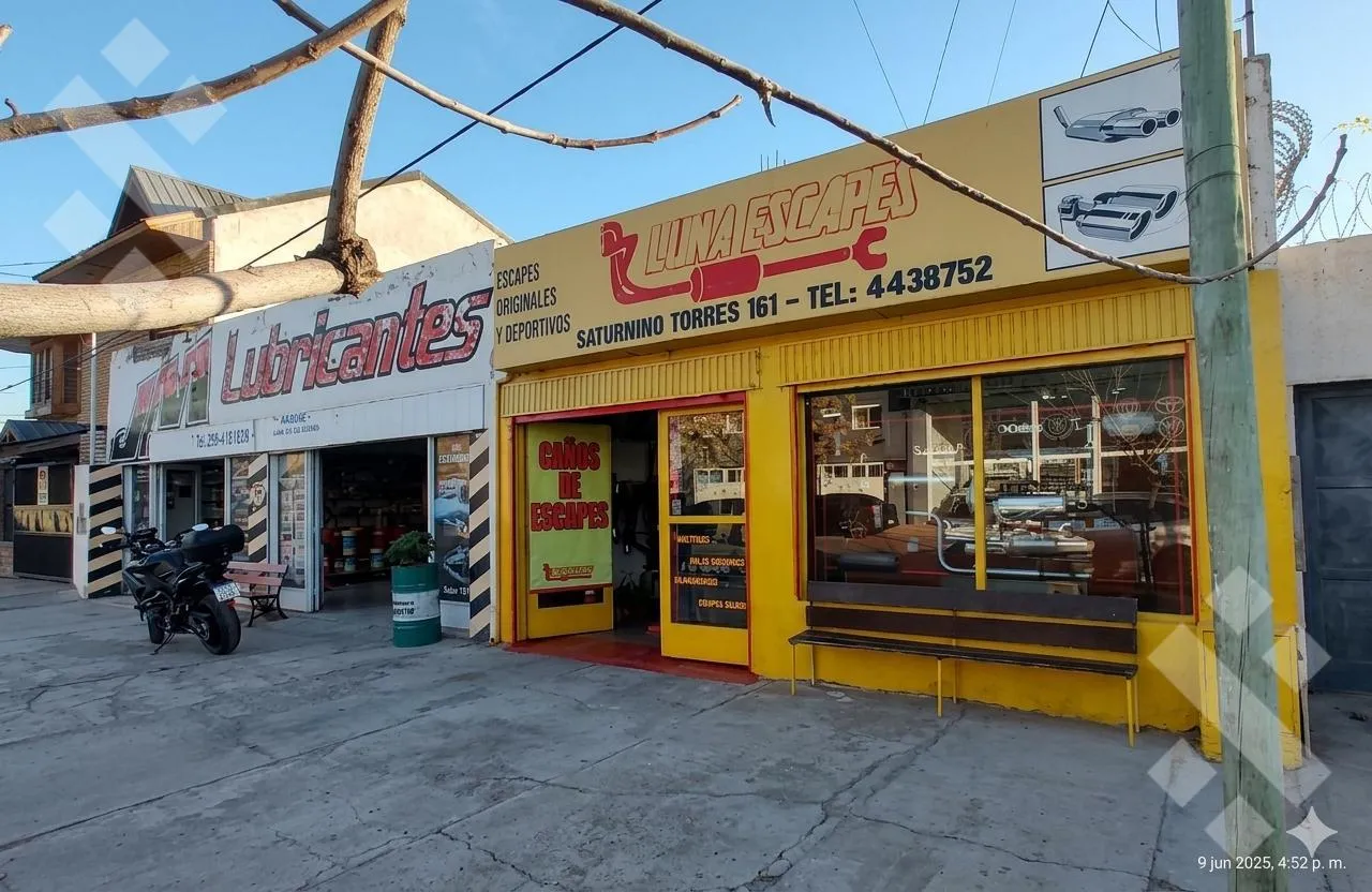 Local Comercial en B° Mariano Moreno Saturnino Torres al 100 - Neuquén Capital