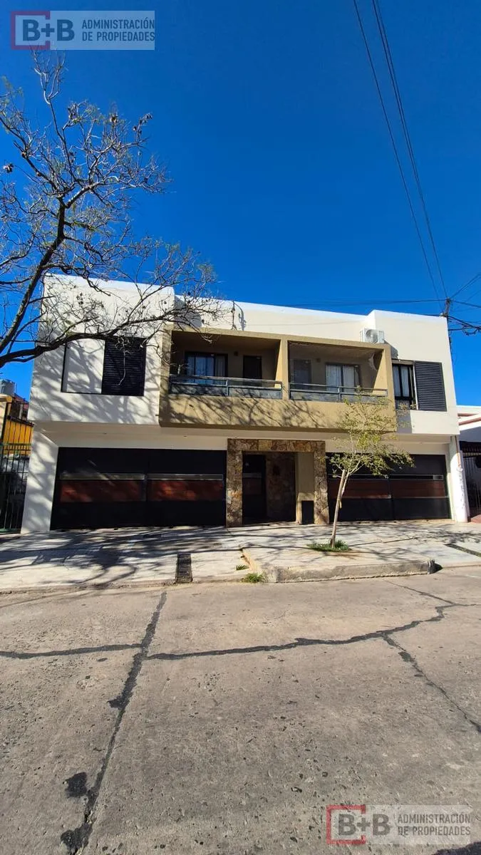 Departamento en Brown al 500