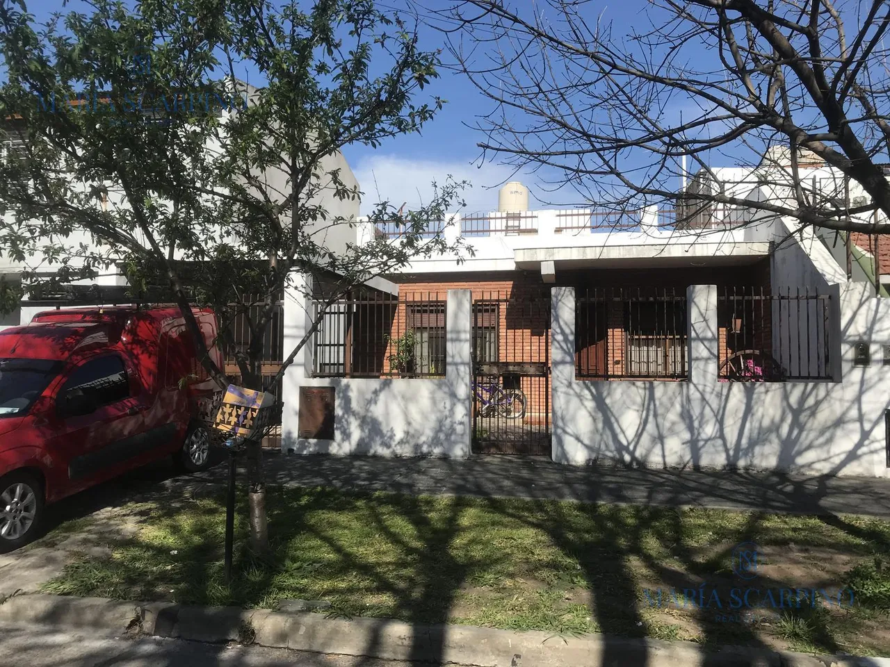 Casa en Soldado de Malvinas al 1500