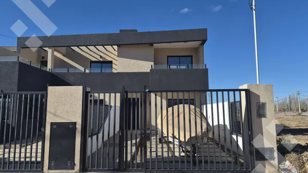 Departamento en VENTA DÚPLEX 3 DORMITORIOS (A ESTRENAR) - APTO CRÉDITO - B° JORGE NEWBERY, CIPOLLETTI