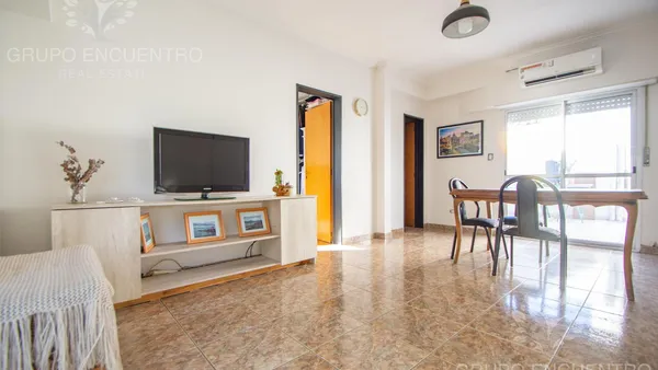 Departamento en Oliden al 700
