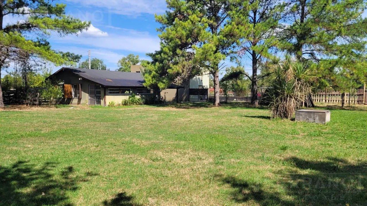 Casa en Venta Casa 4 Ambientes con Local Independiente sobre Colectora Panamericana Ramal Pilar Apto Comercial. El Remanso, Exaltacion de la Cruz.
